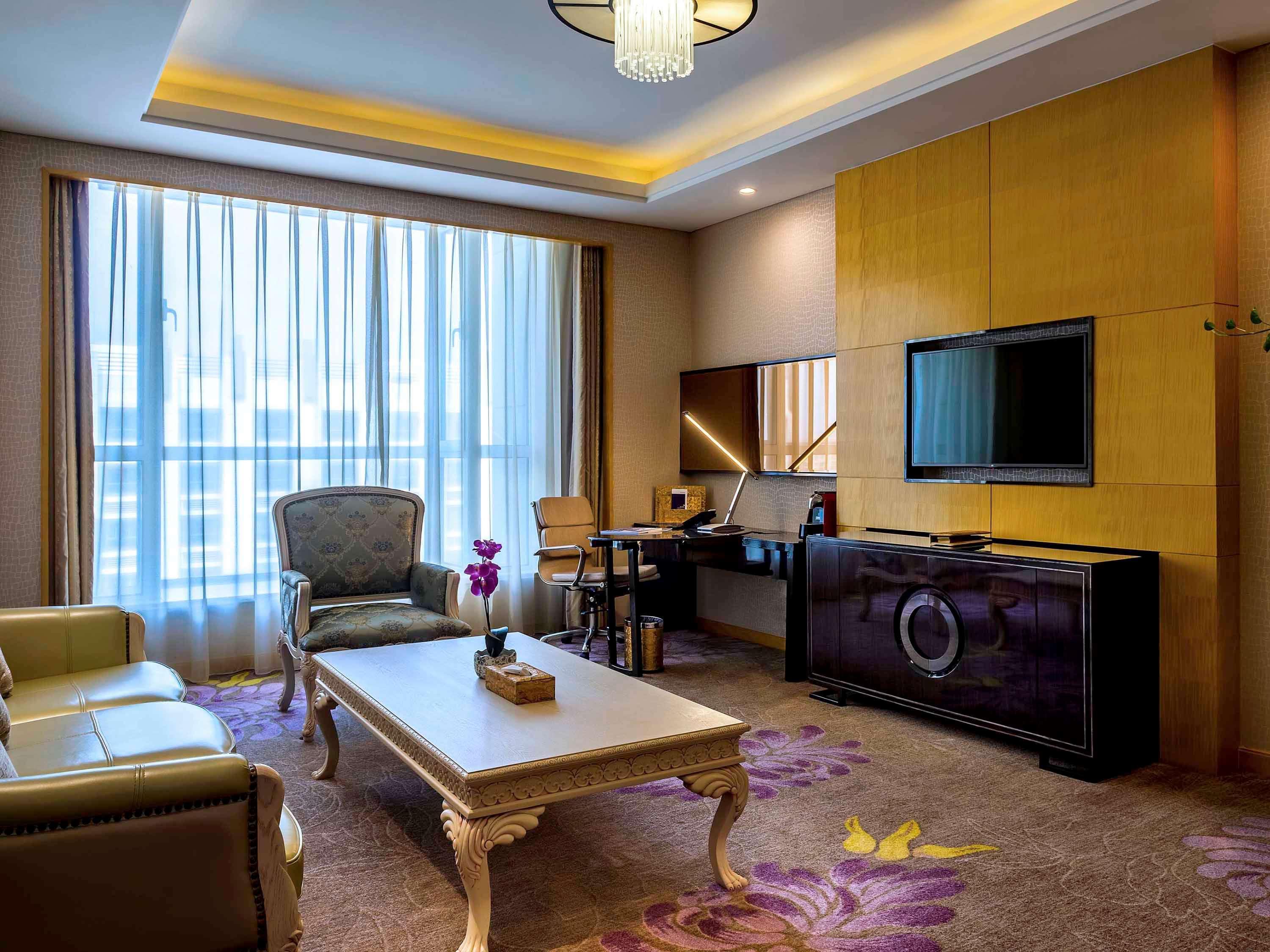Готель Pullman Qingdao Ziyue Екстер'єр фото