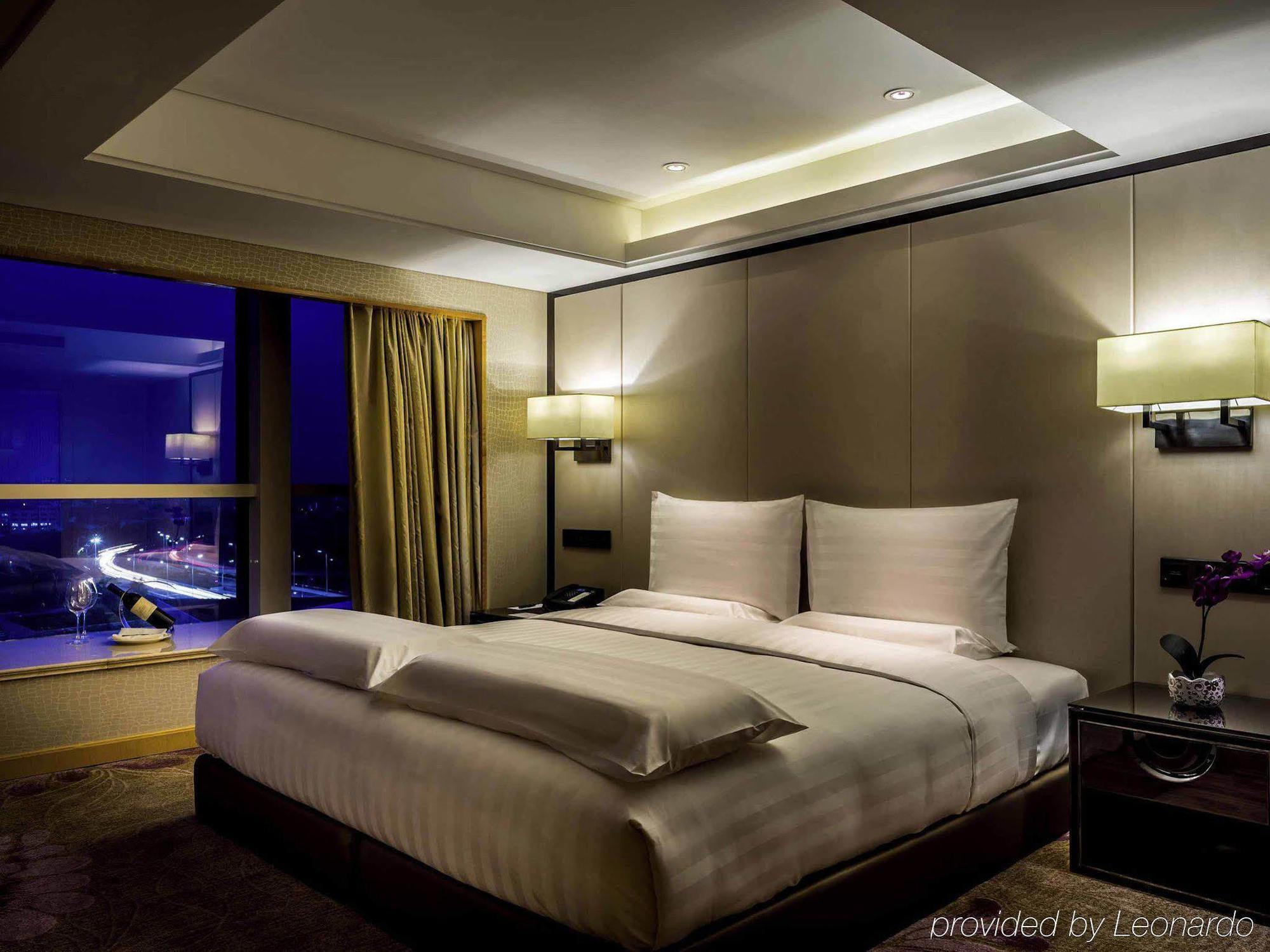 Готель Pullman Qingdao Ziyue Екстер'єр фото